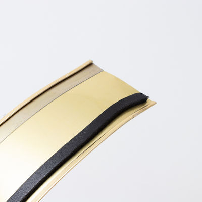 نوار 13 سانتي متري از آلومينيوم براي آگهی نامه هاي سه بعدی