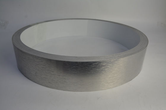 کلاه آلومینیومی استفاده در خارج از خانه بدون لبه خط کانال تبلیغاتی 0.6MM ضخامت