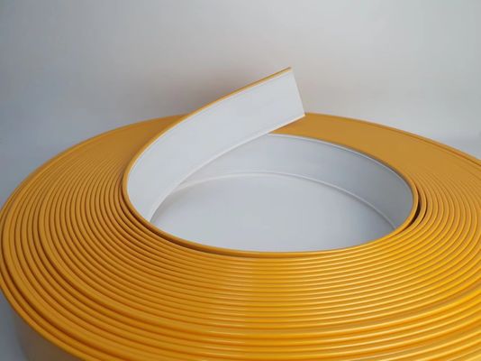 خط کانال آلومینیوم کلاه تراش با عرض 70mm در زرد